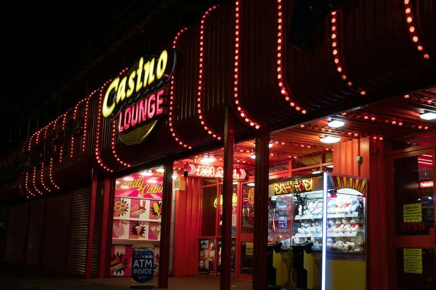 Shiny Wilds Casino : Découvrez les Machines à Sous Éblouissantes
